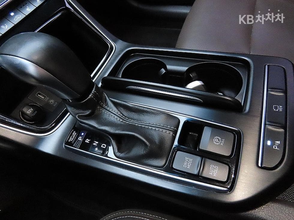 Хюндай Grandeur (Azera)IG2.4 Premium Стандартен - 9