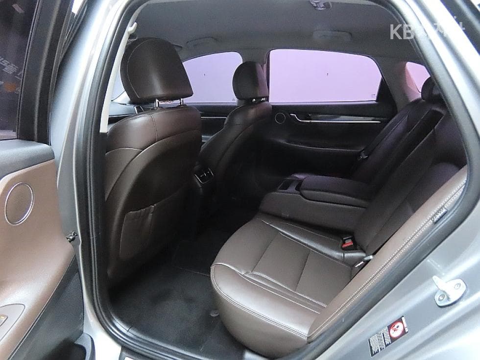Хюндай Grandeur (Azera)IG2.4 Premium Стандартен - 11