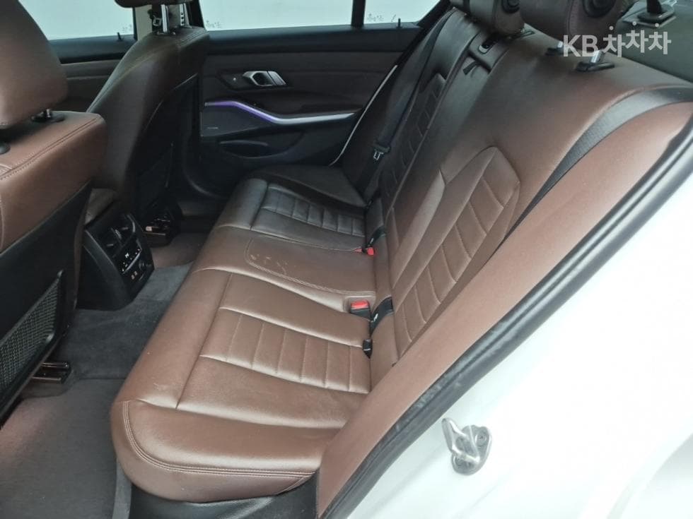 BMW 3 Серия (G20)320i Luxury - 12