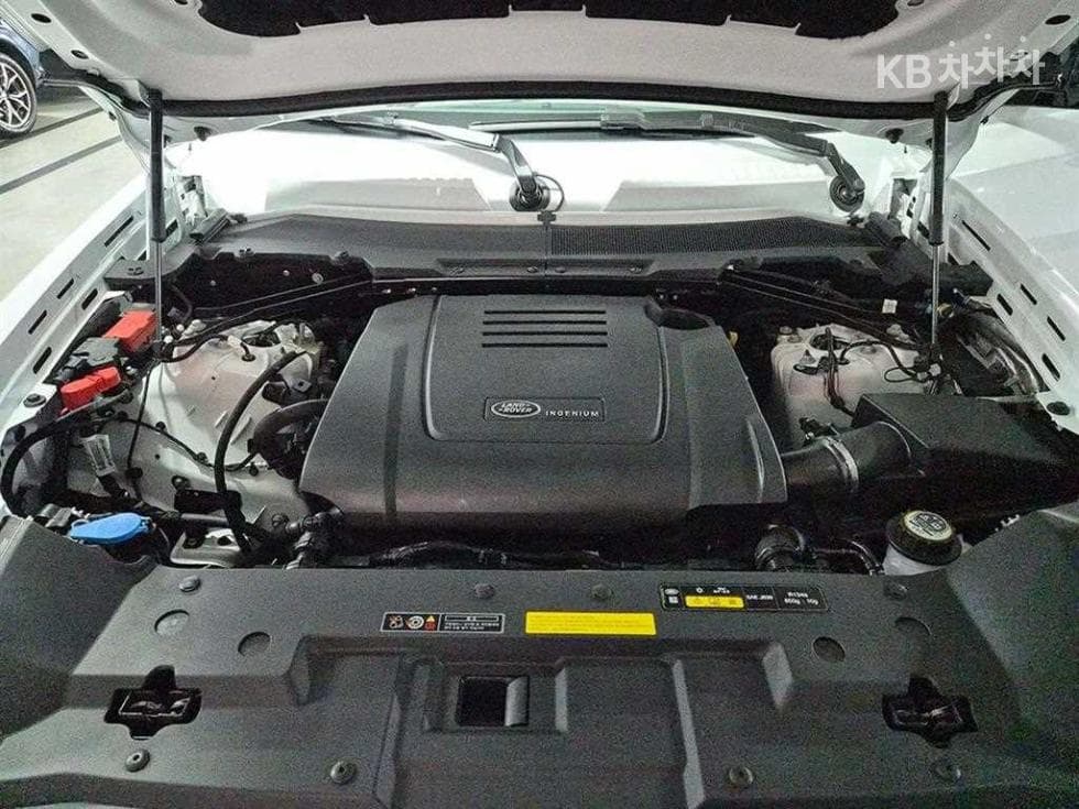 Land Rover 디펜더(L663)110 P300 X-DYN SE - 19