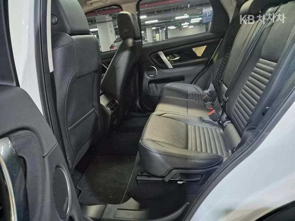 Land Rover 디스커버리 스포츠 Second generationP250 SE - 7
