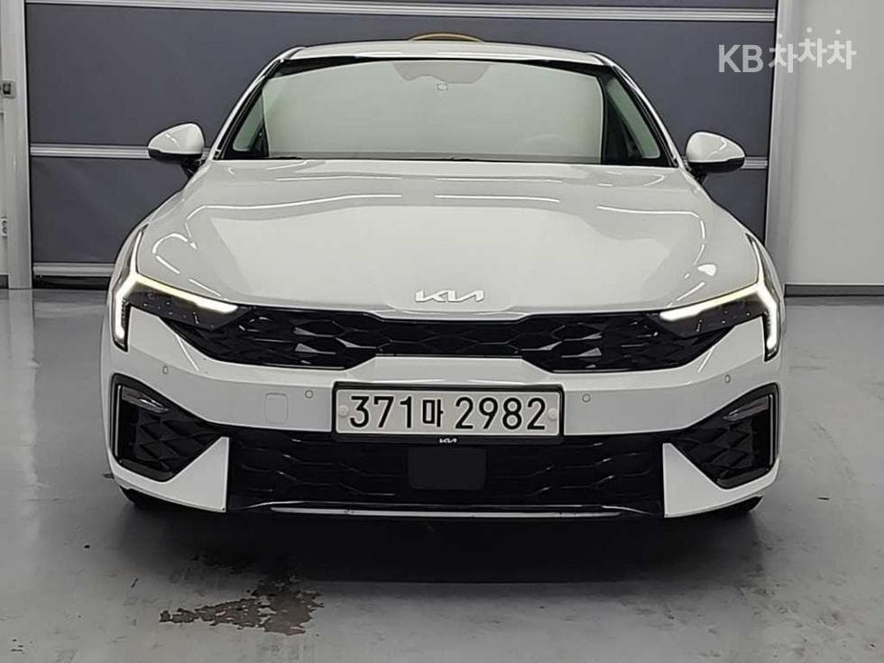 Киа The New (фейслифт) K5 3-토 поколение2.0 Бензин Престиж - 2