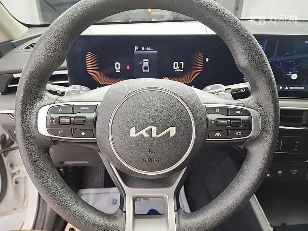 Киа The New (фейслифт) K5 3-토 поколение2.0 Бензин Престиж - 9