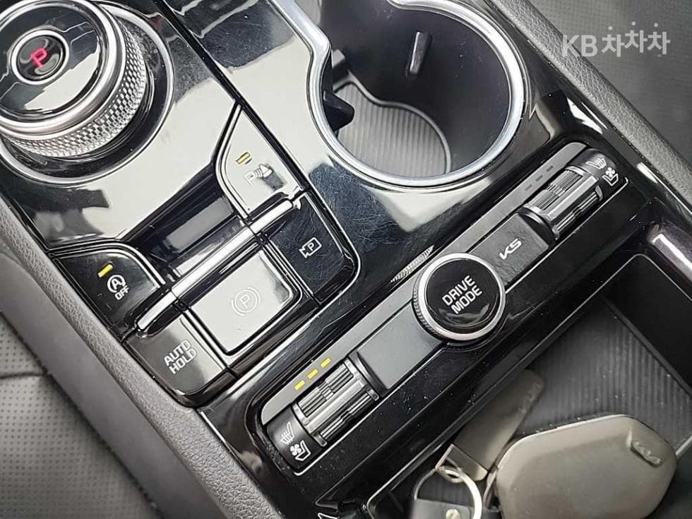 Киа The New (фейслифт) K5 3-토 поколение2.0 Бензин Престиж - 18