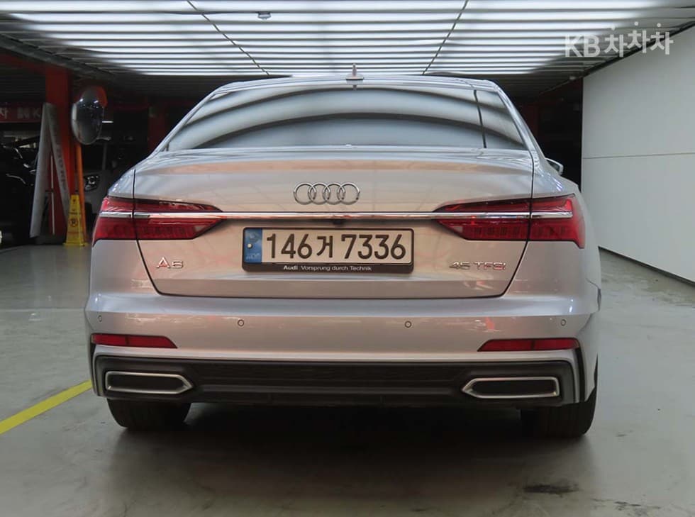 Ауди A6(C8)45 TFSI Premium - 3