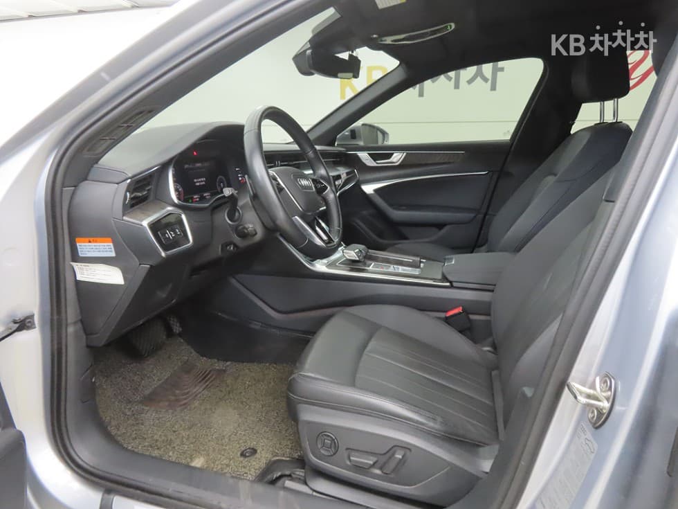 Ауди A6(C8)45 TFSI Premium - 5