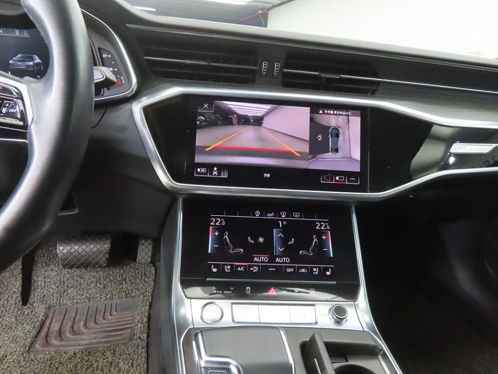 Ауди A6(C8)45 TFSI Premium - 10