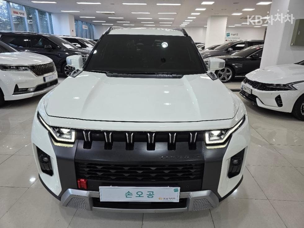 КейДжи Мобилити 토레스(J100) 1.5 GDI Турбо T7 - Image 1