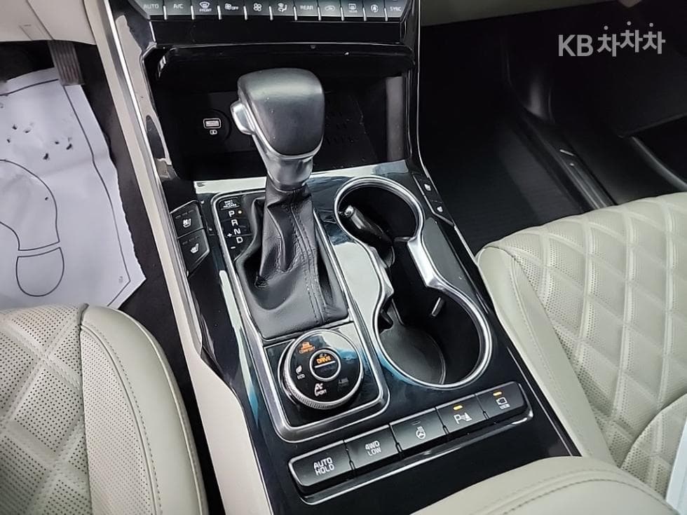 Kia Mohave 더마스터3.0 Diesel 4WD Masters - 8