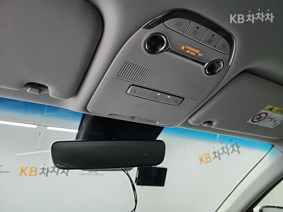 Хюндай The New (фейслифт) Grandeur (Azera) Хибрид2.4 Exclusive - 18