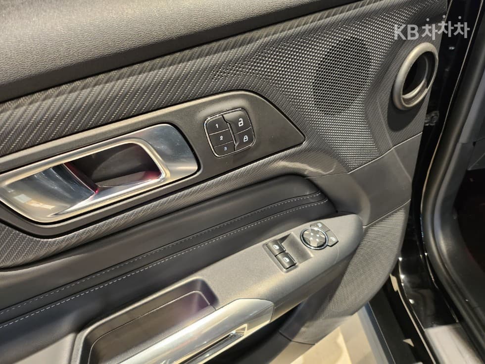 Форд 올Нов머스탱Купе Premium - 20