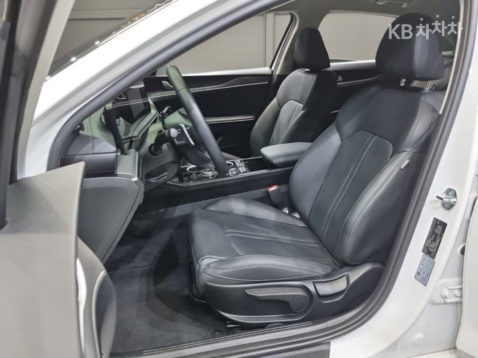 Kia The New (facelift) K5 3rd Gen1.6 Gasoline Turbo Prestige - 16