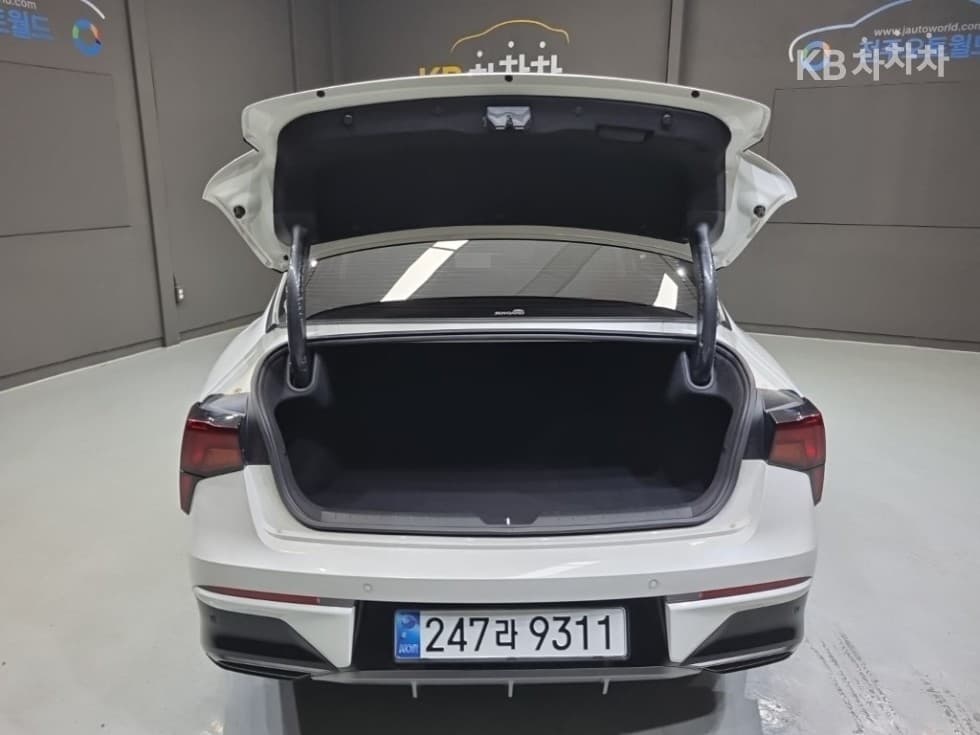 Kia The New (facelift) K5 3rd Gen1.6 Gasoline Turbo Prestige - 22