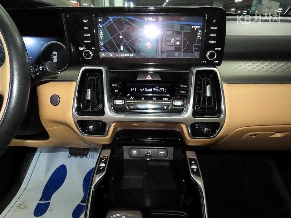 Киа Sorento 4-то поколение2.5 T-GDI 2WD Noblesse - 11