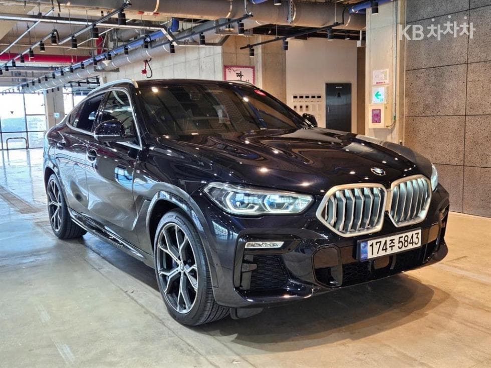 BMW X6(G06)xDrive 40i M Sport Package - 3