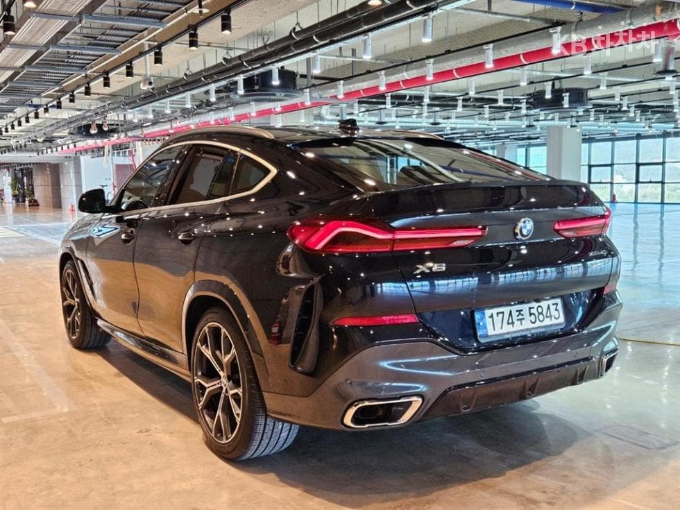 BMW X6(G06)xDrive 40i M Sport Package - 6