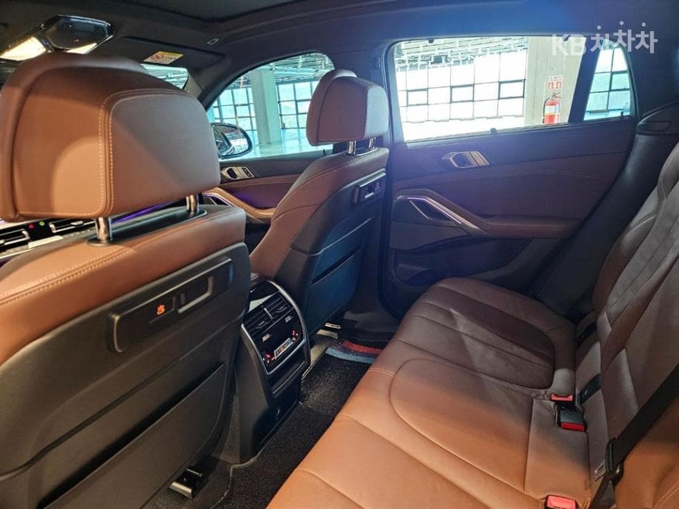 BMW X6(G06)xDrive 40i M Sport Package - 8