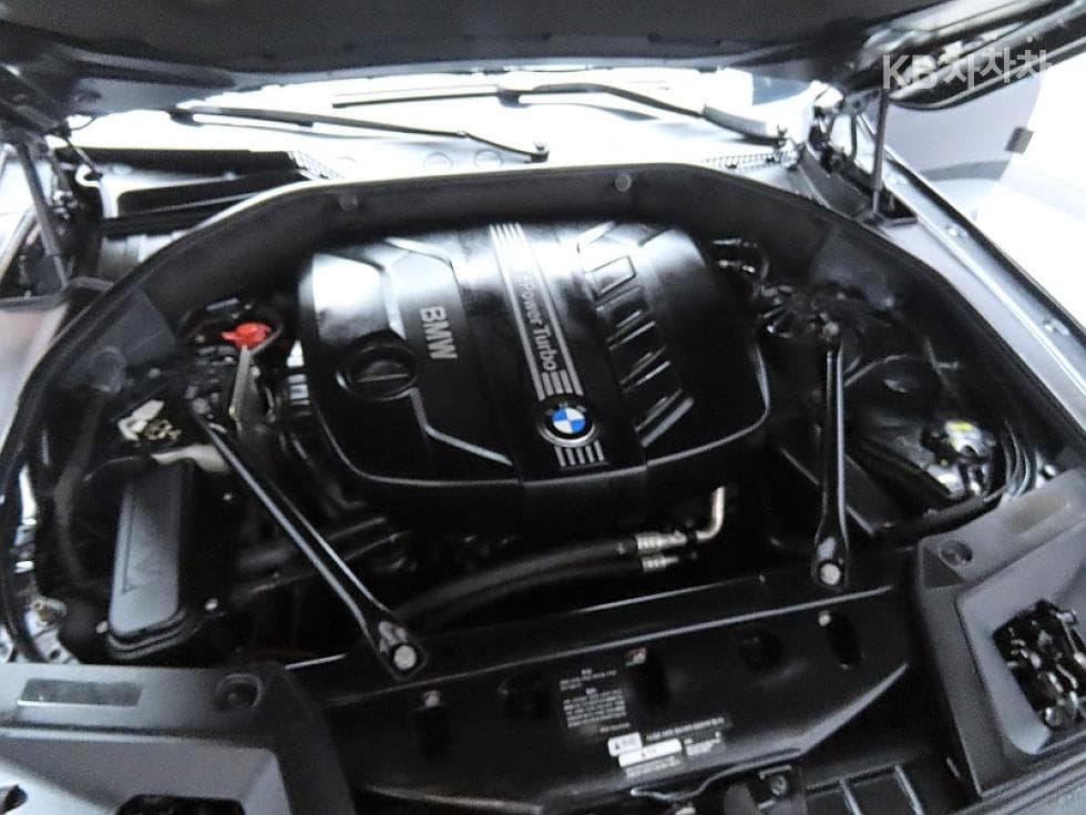 BMW Gran Turismo5 Series GT ED Edition Luxury F07 - 7