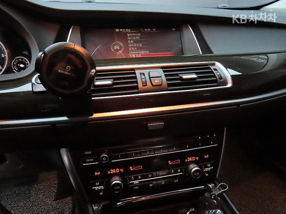 BMW Gran Turismo5 Series GT ED Edition Luxury F07 - 16