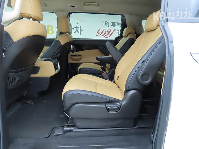 Киа Канивал 4-то поколениеD2.2 9-местен Престиж - 6