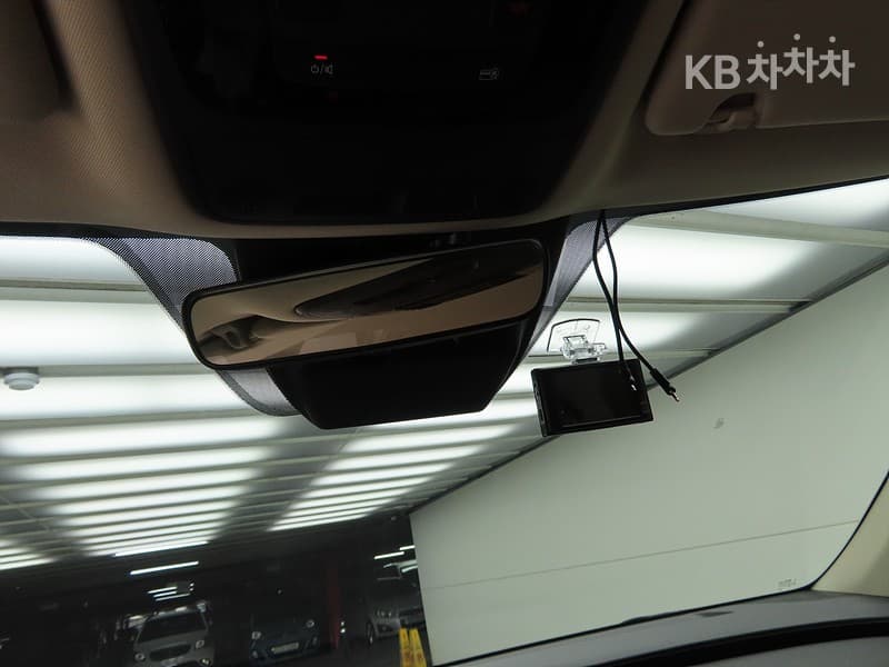 Киа Канивал 4-то поколениеD2.2 9-местен Престиж - 15