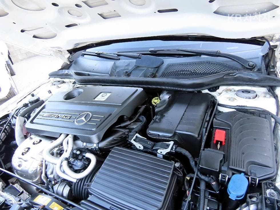 Mercedes-Benz GLA X156GLA45 AMG 4매틱 - 19