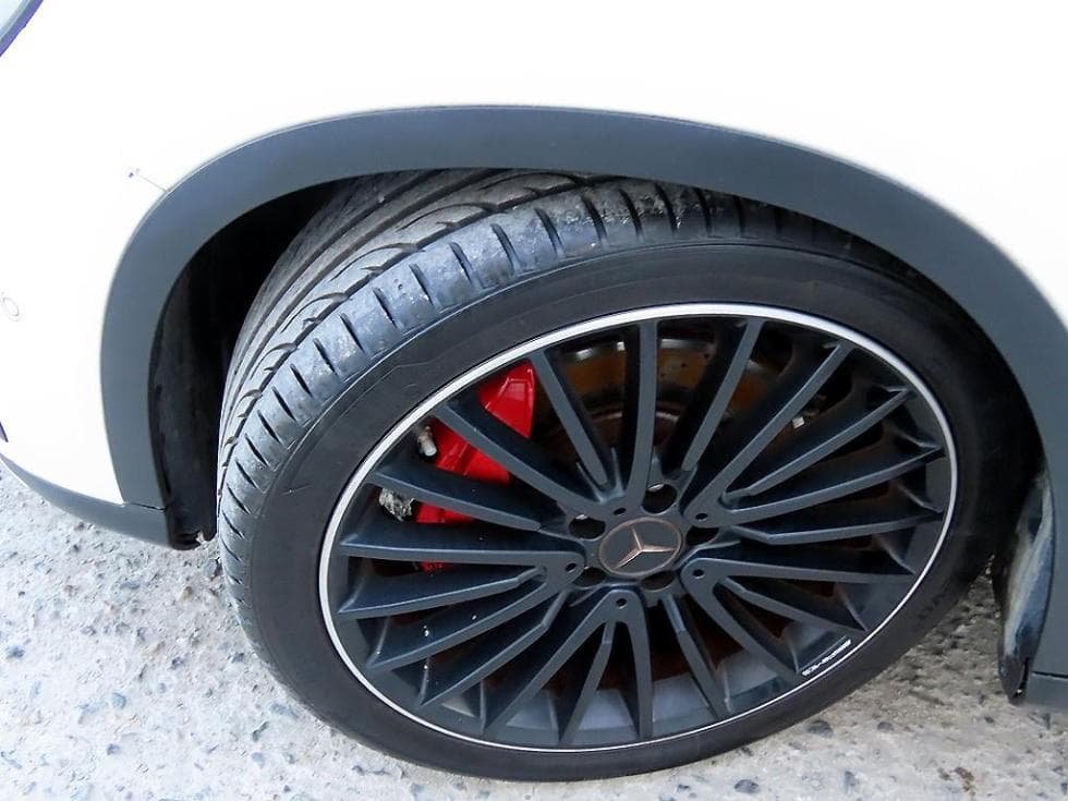 Mercedes-Benz GLA X156GLA45 AMG 4매틱 - 20