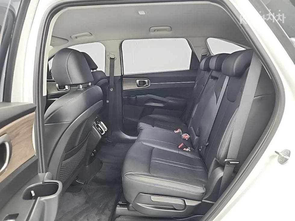 Киа Sorento 4-то поколение2.2 Дизел 2WD Тренди - 12