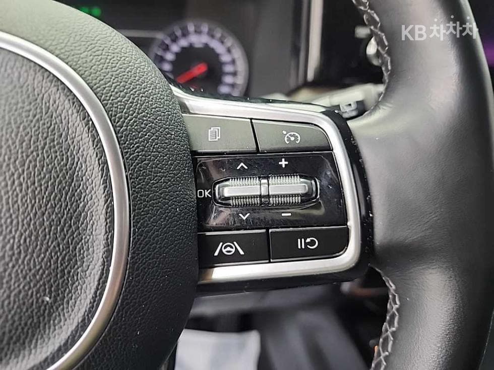 Киа Sorento 4-то поколение2.2 Дизел 2WD Тренди - 17