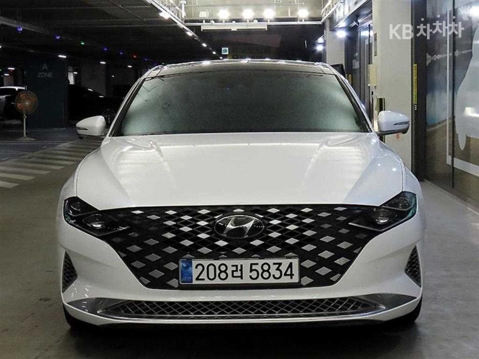 Хюндай The New (фейслифт) Grandeur (Azera)2.5 Calligraphy - 2
