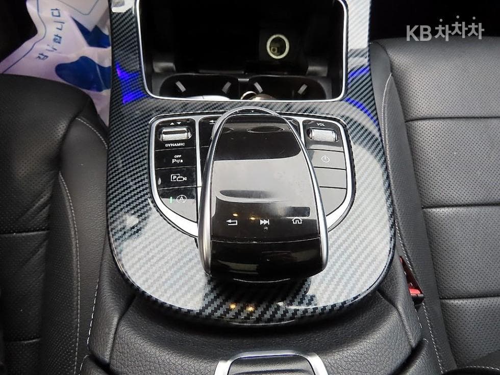 Mercedes-Benz E-Class (W213)E300 Avantgarde - 13