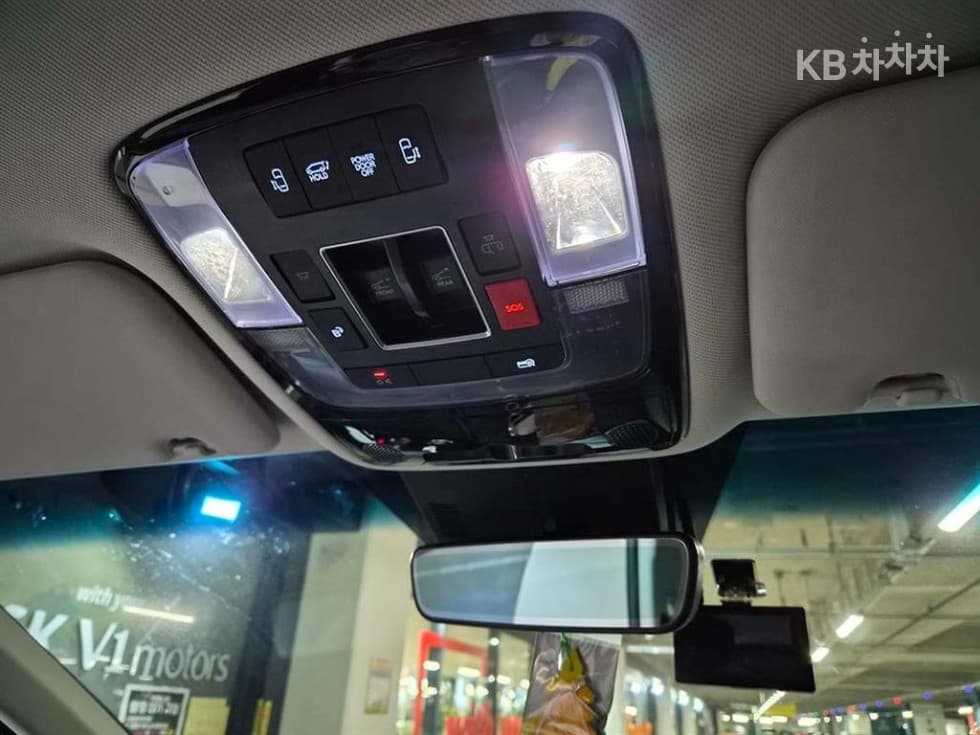 Hyundai Staria2.2 Tourer 9 AWD Modern - 18