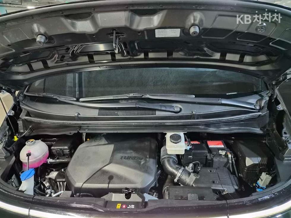 Hyundai Staria2.2 Tourer 9 AWD Modern - 6