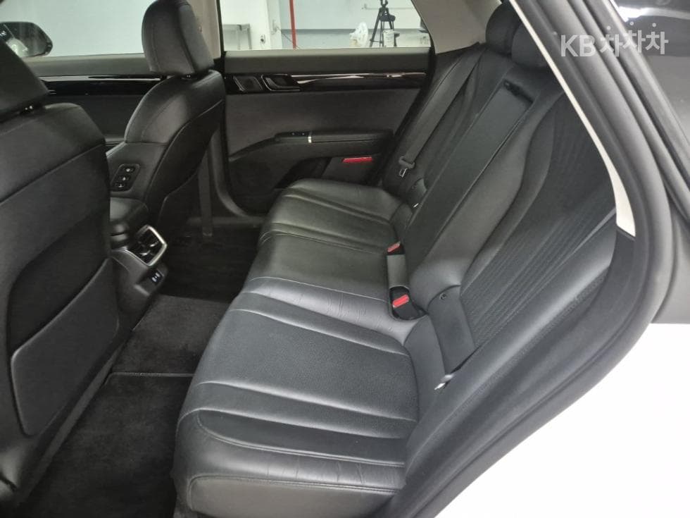 Хюндай Ди Всеново Grandeur (Azera)3.5 Бензин 2WD Exclusive - 12