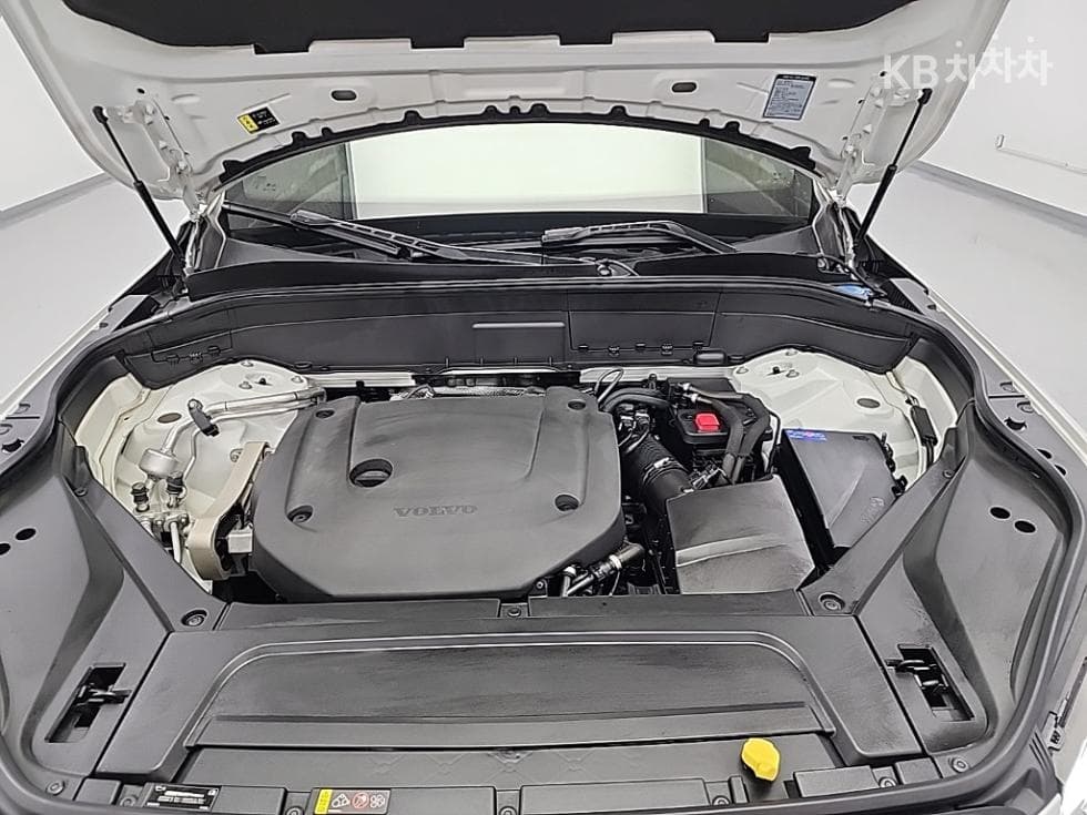 Volvo All New XC90B6 Ultimate Bright - 5