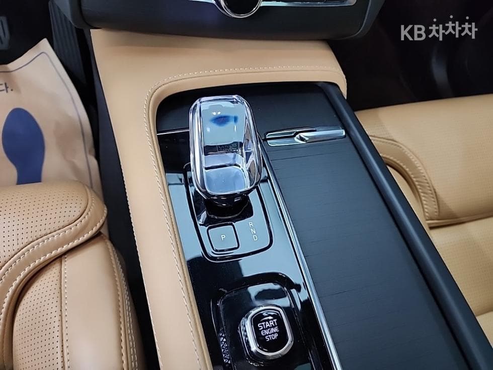 Volvo All New XC90B6 Ultimate Bright - 8