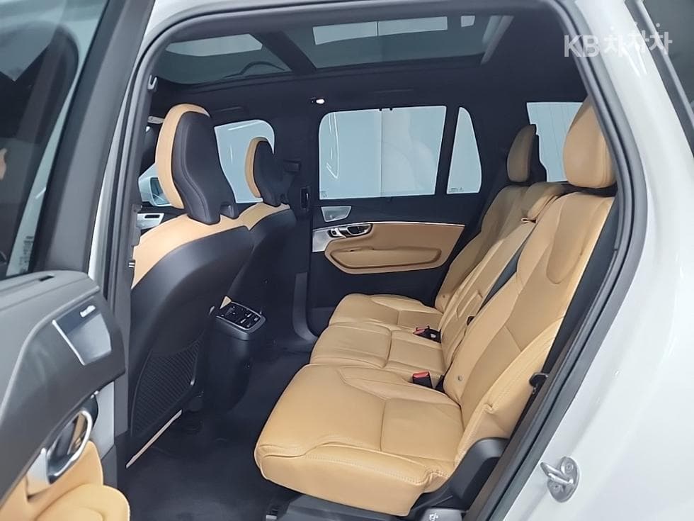 Volvo All New XC90B6 Ultimate Bright - 12