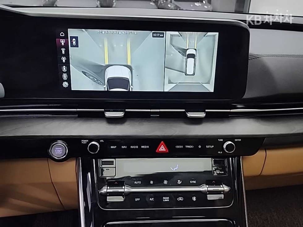 Kia Carnival 4th generationD2.2 9-seater Noblesse - 10