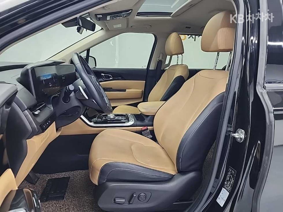 Kia Carnival 4th generationD2.2 9-seater Noblesse - 11