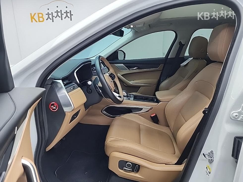 Jaguar F-PACED200 S - 11