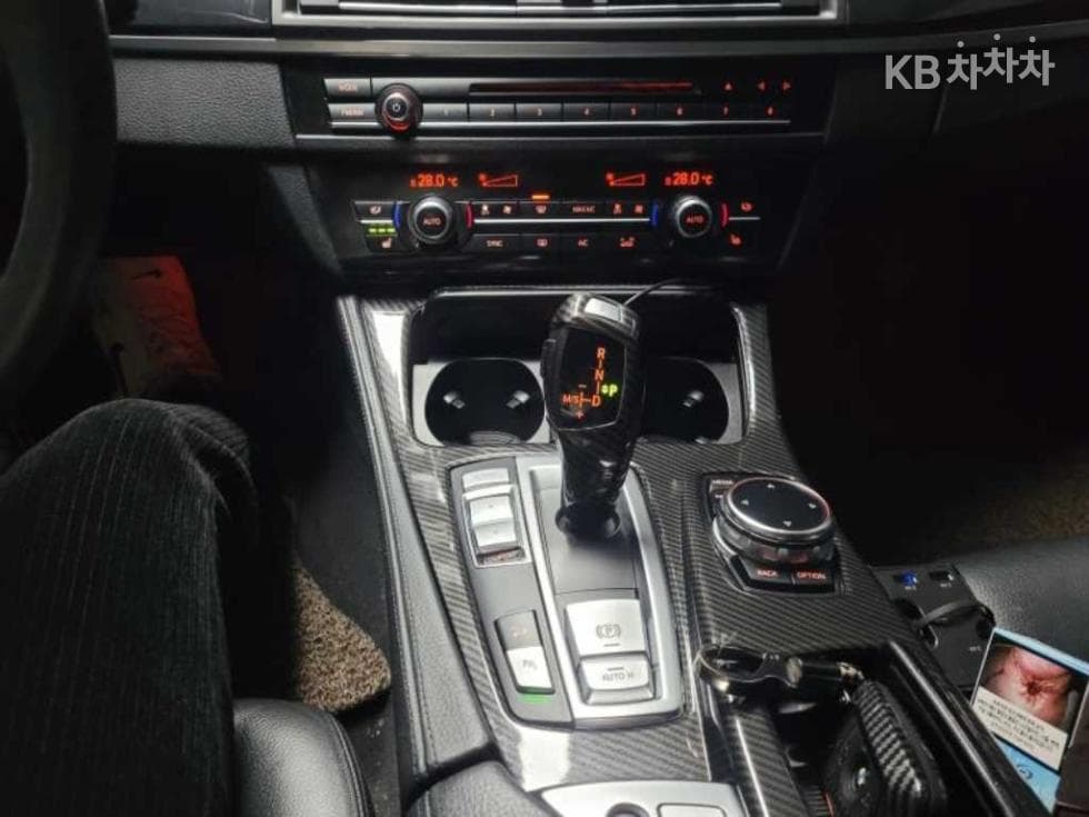 BMW Нов5 Серия520d xDrive F10 - 5