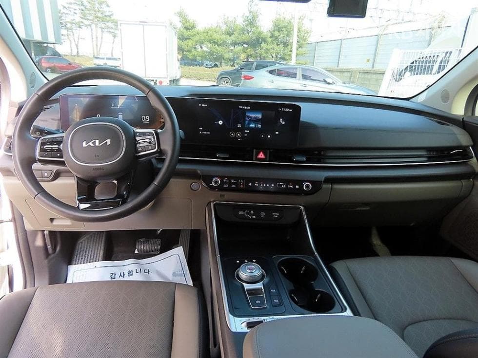 Киа The New (фейслифт) Канивал 4-то поколениеD2.2 9-местен Престиж - 8