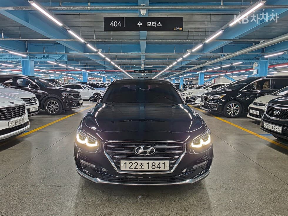 Хюндай Grandeur (Azera)IG Рент-а-кар 3.0 LPi Modern Стандартен - Image 1