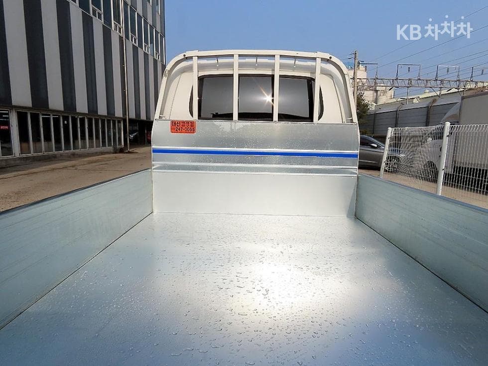 Киа The New (фейслифт) Бонго 3 (лек)1 тон Двойна Кабина Удължено междуосие 2WD GL - 5