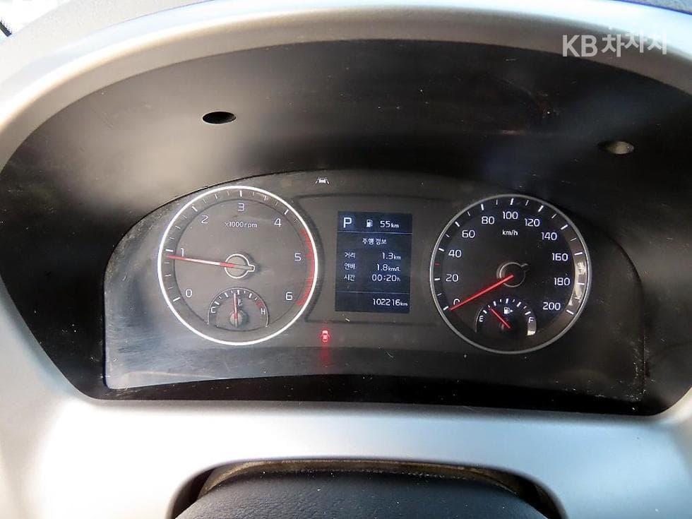 Киа The New (фейслифт) Бонго 3 (лек)1 тон Двойна Кабина Удължено междуосие 2WD GL - 10