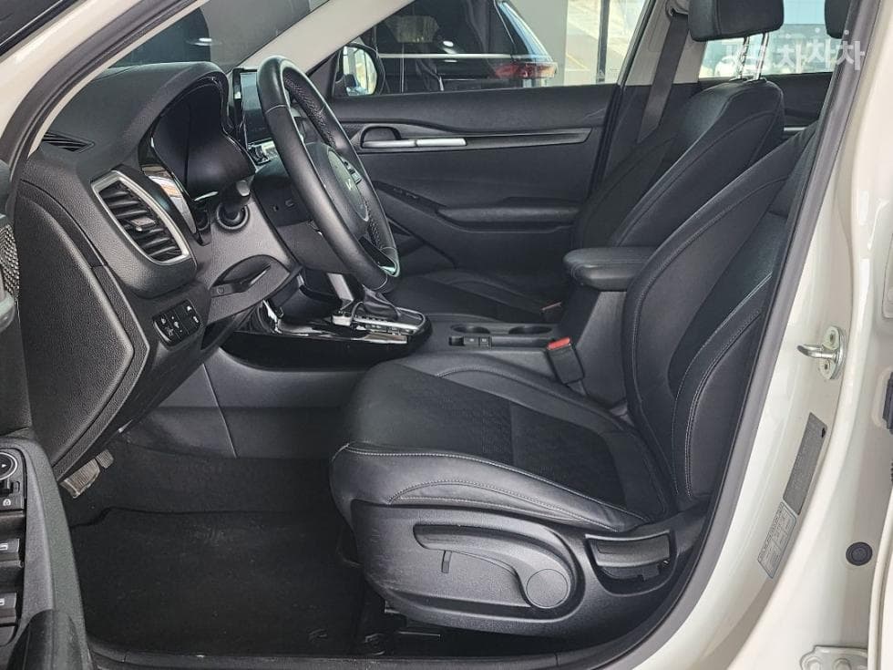 Kia Seltos1.6 Gasoline Turbo 2WD Prestige - 19