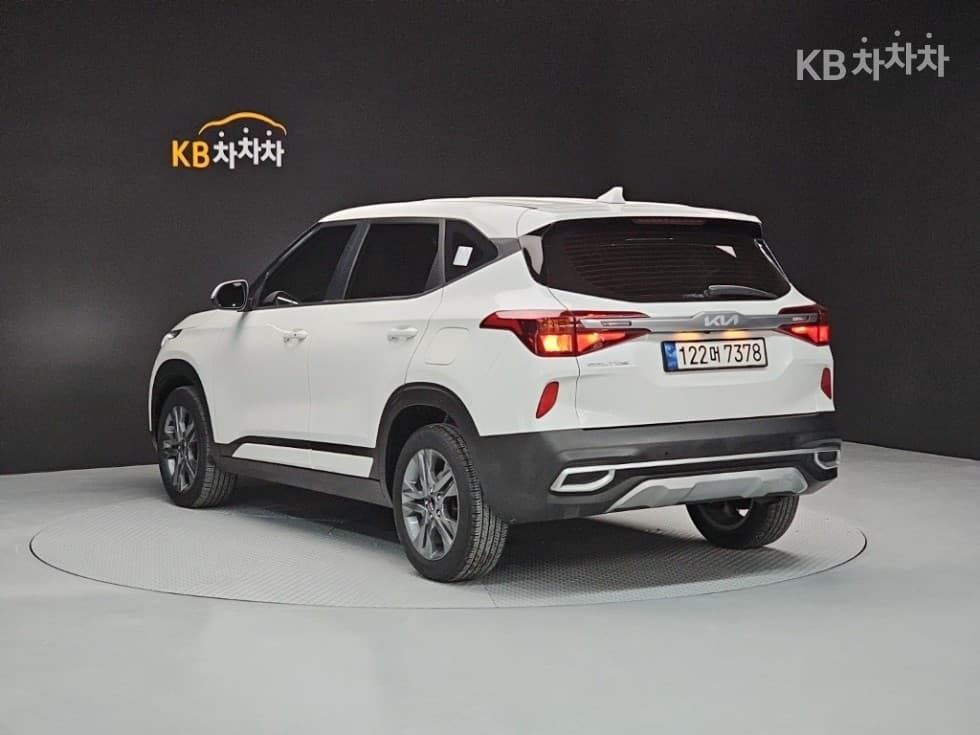 Kia Seltos1.6 Gasoline Turbo 2WD Prestige - 4