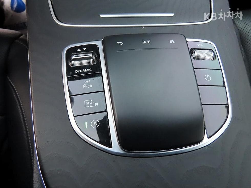 Mercedes-Benz E-Клас (W213)E350 4MATIC Avantgarde - 12