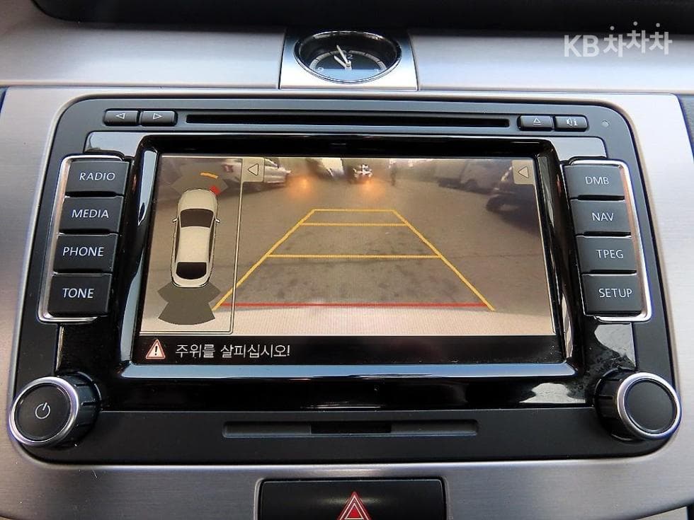 Volkswagen Нов CC2.0 Турбо Дизел Инжекция BlueMotion - 14