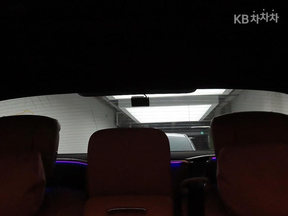 Mercedes-Benz S-Клас W223S400d 4Matic Стандартен - 17